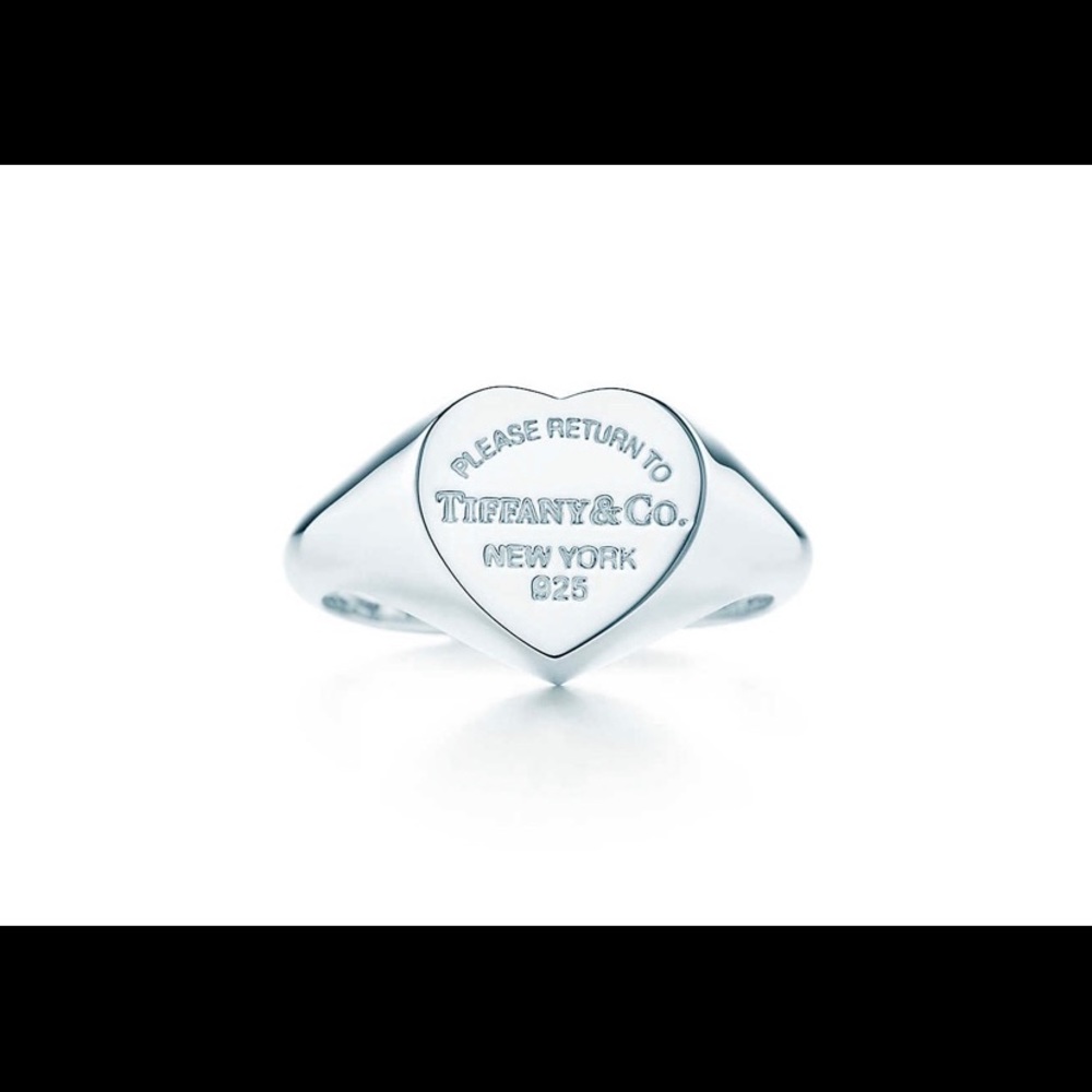 Tiffany & Co Ring - Picture 3 of 3